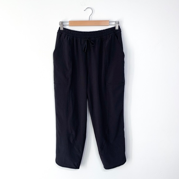 lululemon athletica Pants - Lululemon Black Crop Jogger Pants